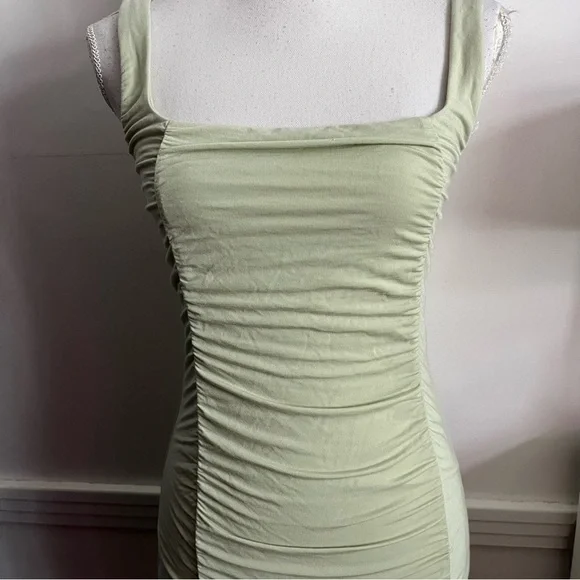Wilfred • Mint Green Ruched Bodycon Dress - Picture 3 of 6